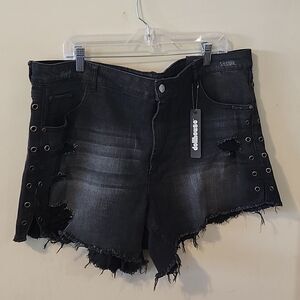 Great Doll house ripped jean shorts size 24 NWT